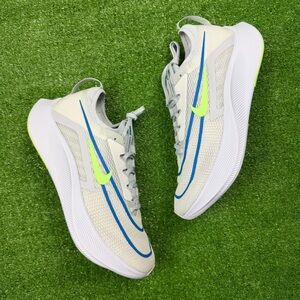 Nike Zoom Fly 4 Sneakers